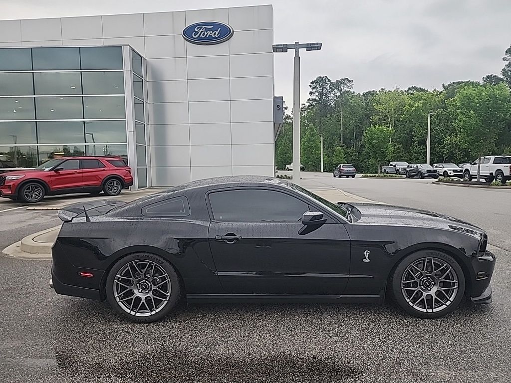 2012 Ford Shelby GT500 