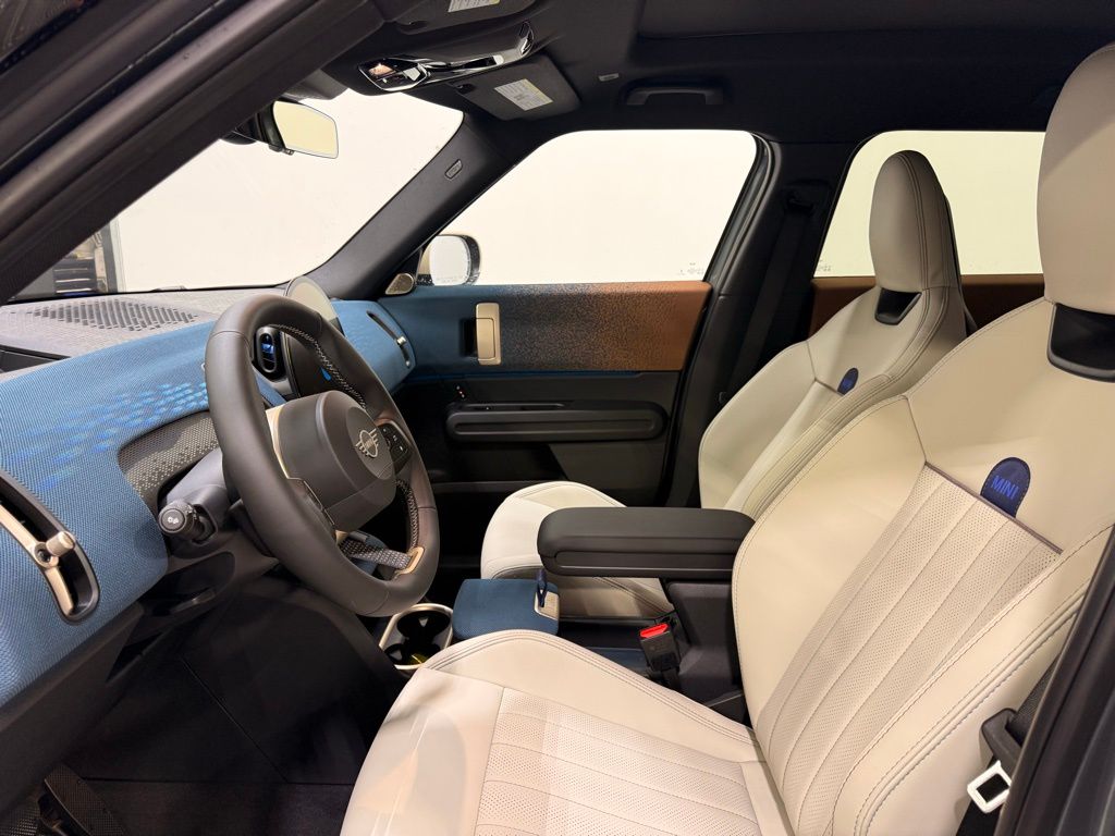 Thumbnail: 2025 MINI Cooper Countryman - 12