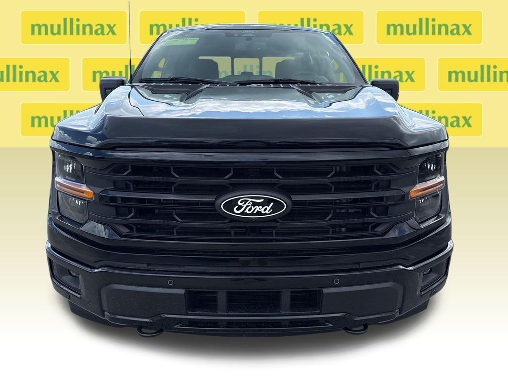 New 2026 Black Ford XLT image 12