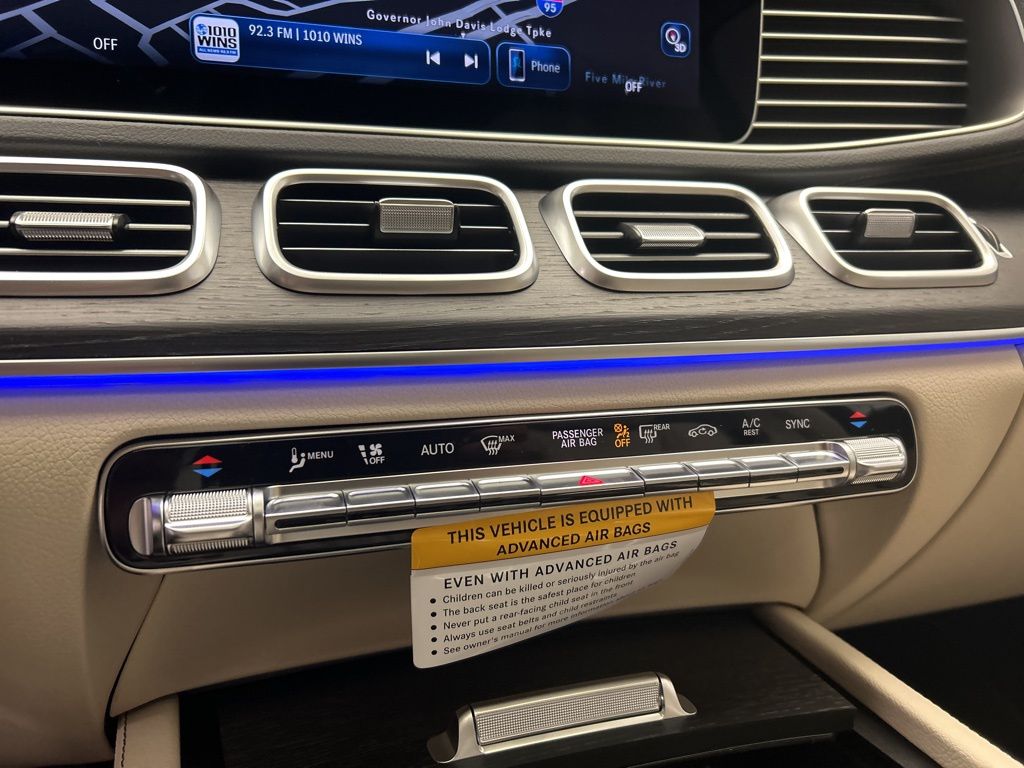 Thumbnail: 2026 Mercedes-Benz GLE - 20