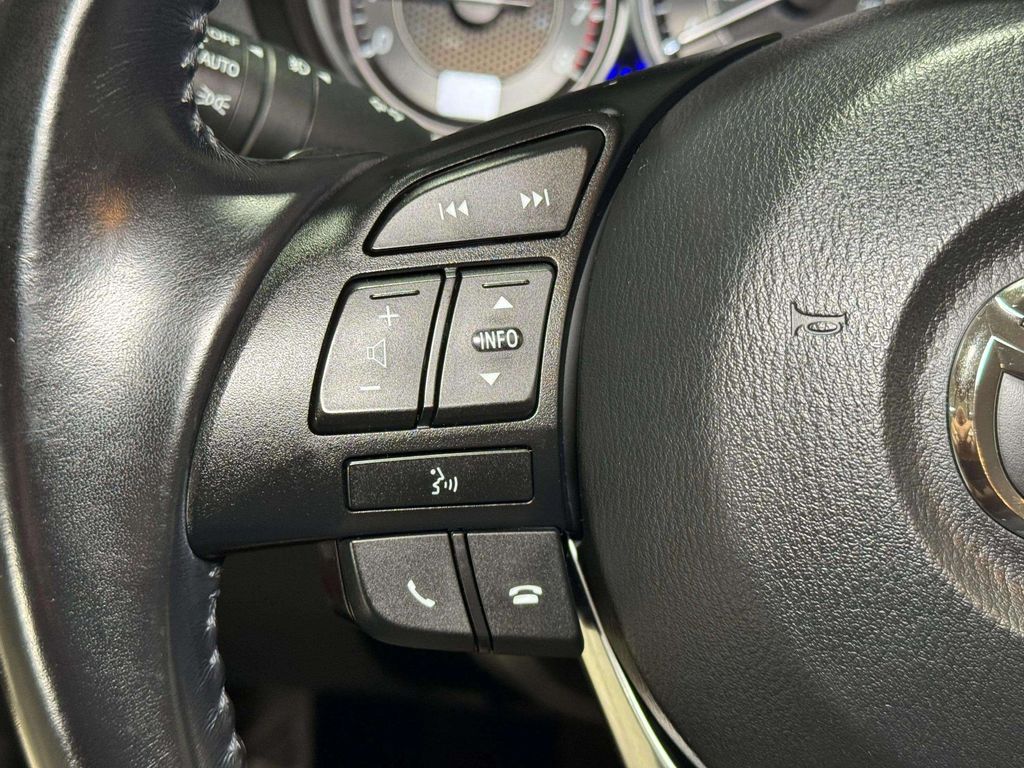 Used 2014 Soul Red Metallic Mazda i Grand Touring image 10