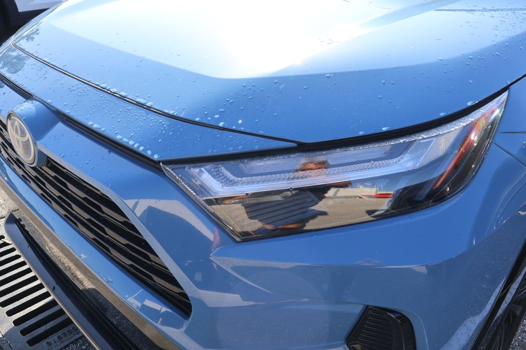 Thumbnail: 2024 Toyota RAV4 - 3