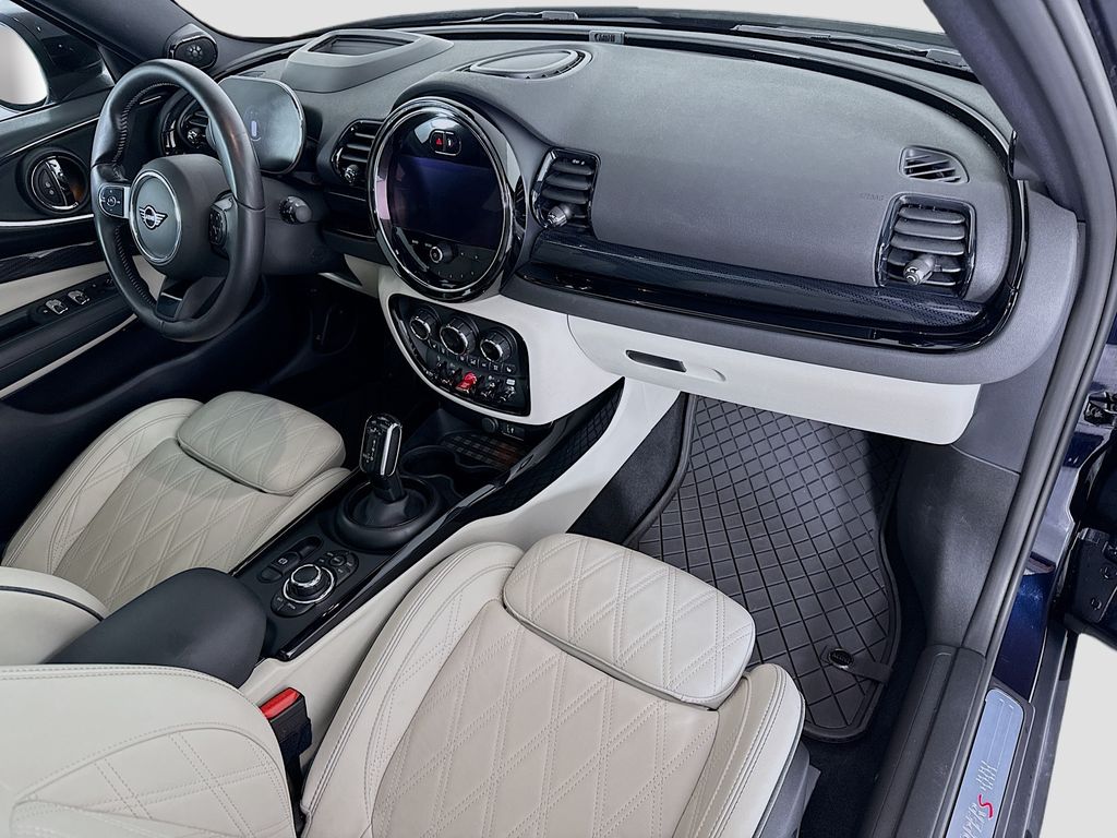 Thumbnail: 2024 MINI Cooper Clubman - 18