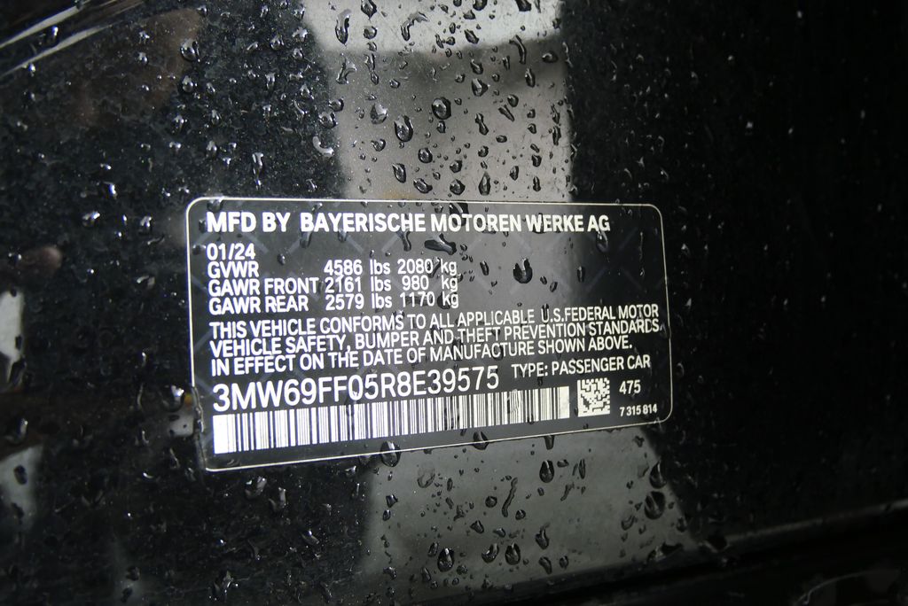 Thumbnail: 2024 BMW 3 Series - 30