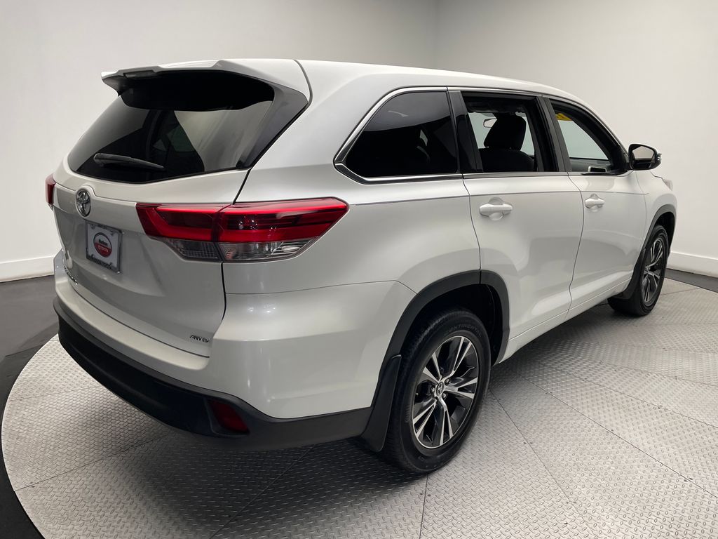 2018 Toyota Highlander LE 5