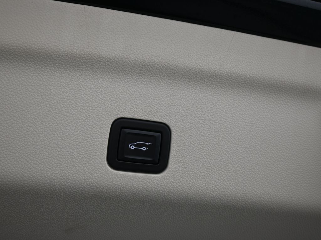 Used 2021 Black Raven Cadillac Sport Platinum image 60