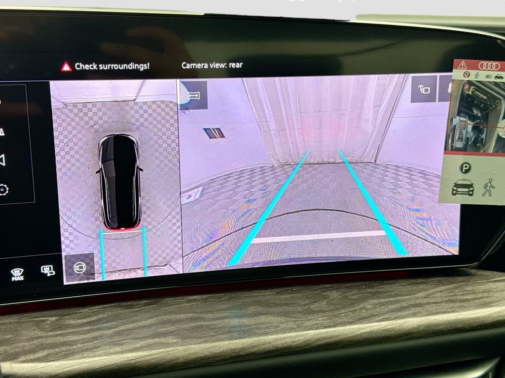 Thumbnail: 2025 Audi Q5 - 16