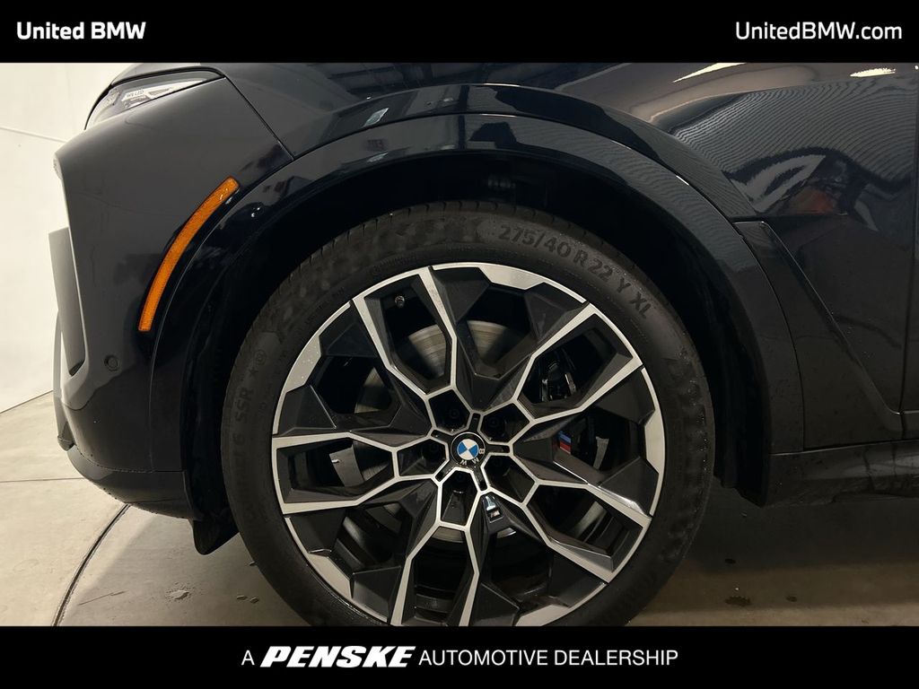 2023 BMW X7 xDrive40i 10