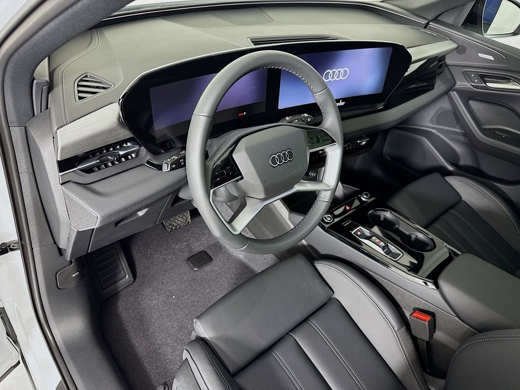 Thumbnail: 2027 Audi Q6 e-tron - 10