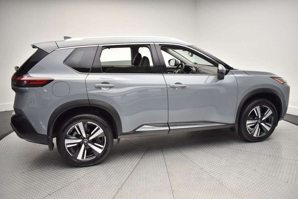 Thumbnail: 2021 Nissan Rogue - 4