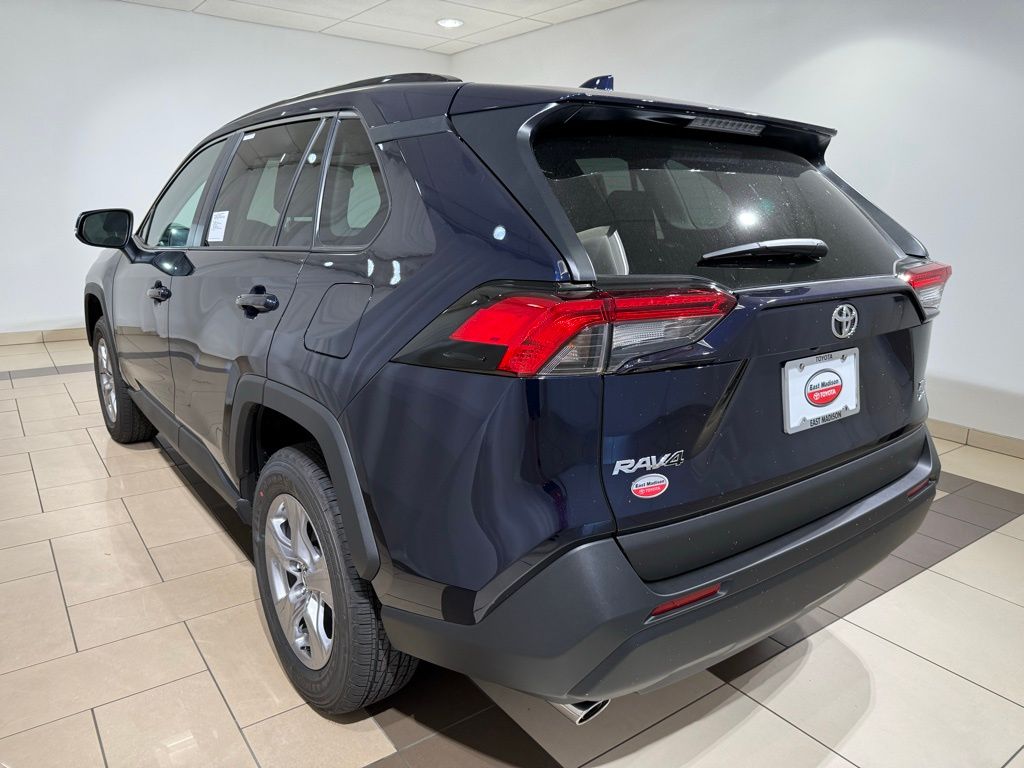 Thumbnail: 2025 Toyota RAV4 - 3