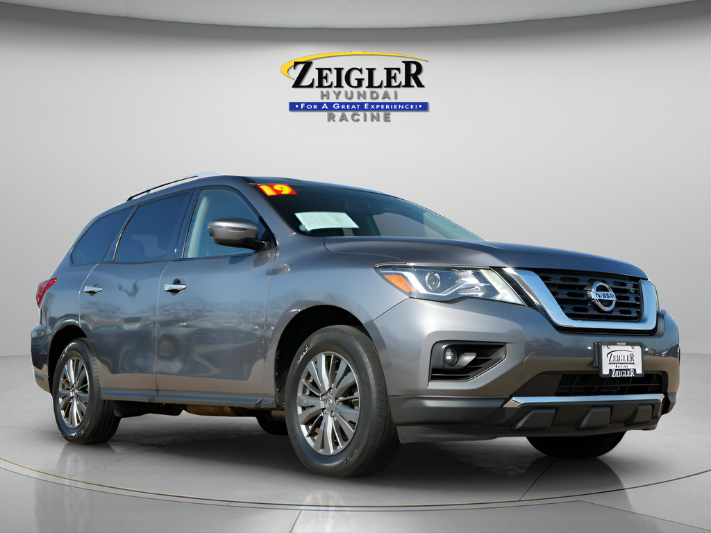 Gray (Gun Metallic) 2019 Nissan Pathfinder SV 4WD SUV / Crossover Four-Wheel Drive Continuously Variable Transmission