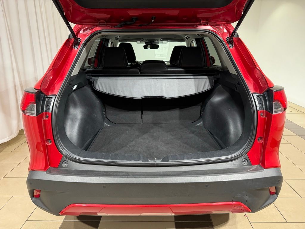 Thumbnail: 2023 Toyota Corolla Cross - 11