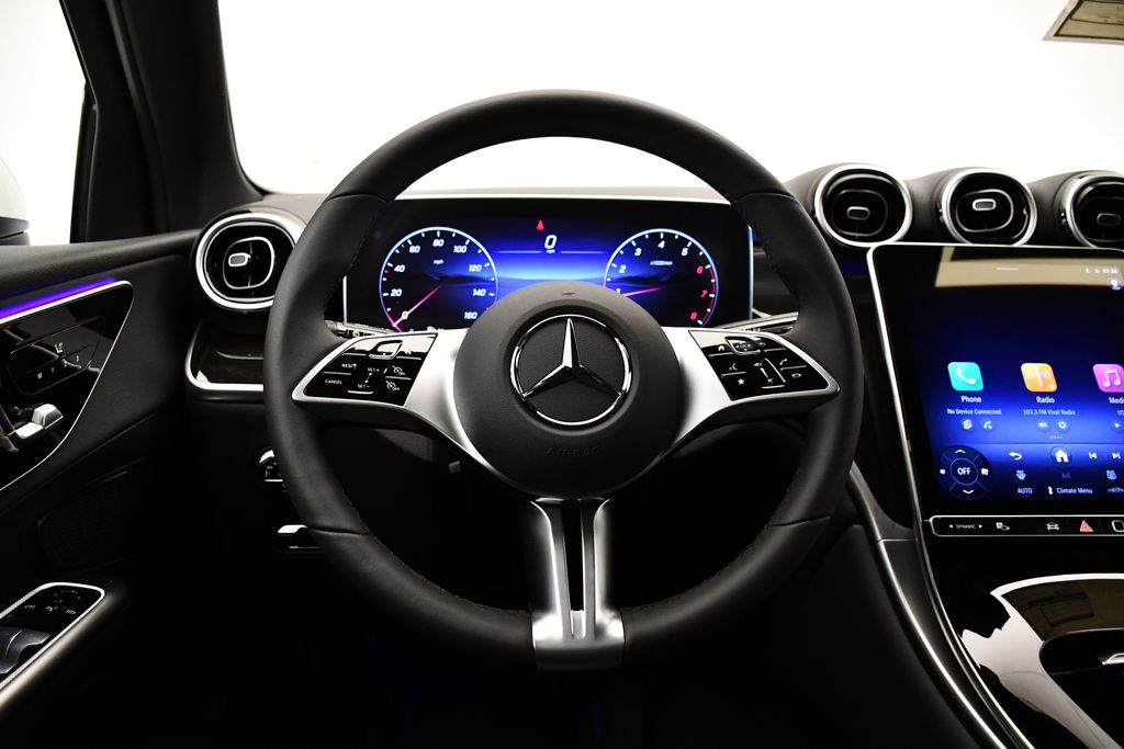 2025 Mercedes-Benz GLC 300 21