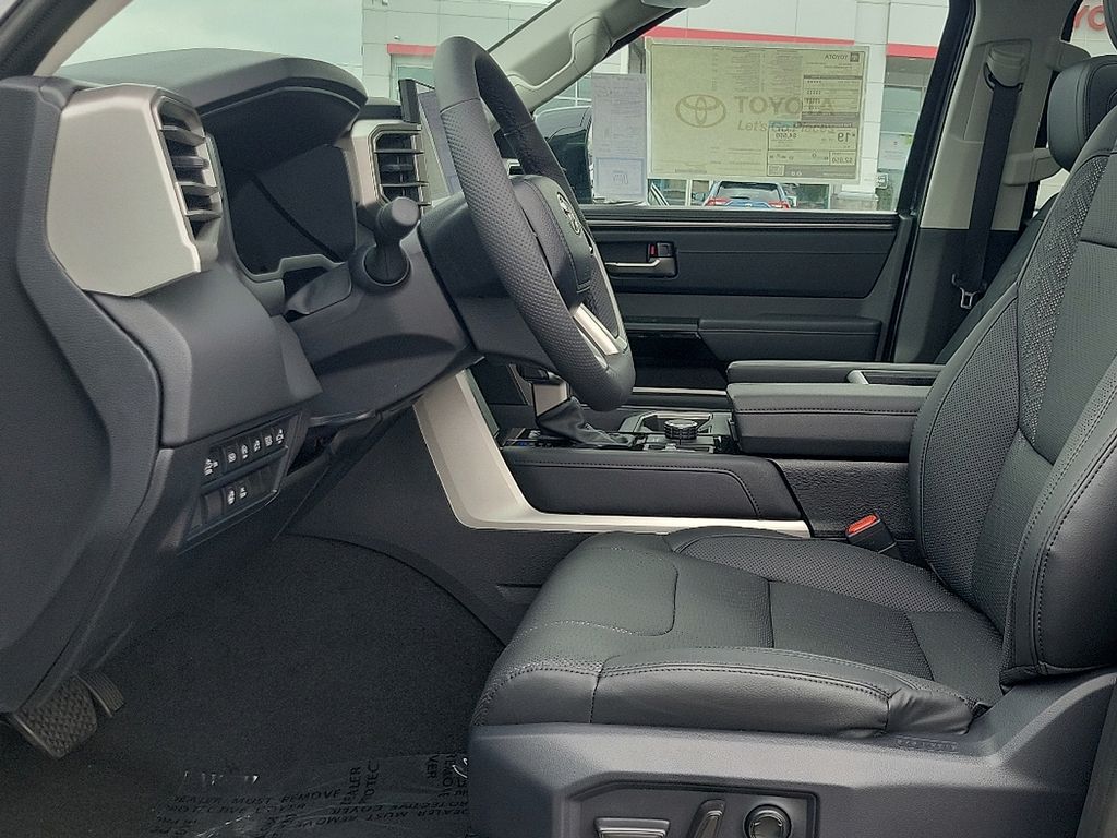 2025 Toyota Tundra Limited 7