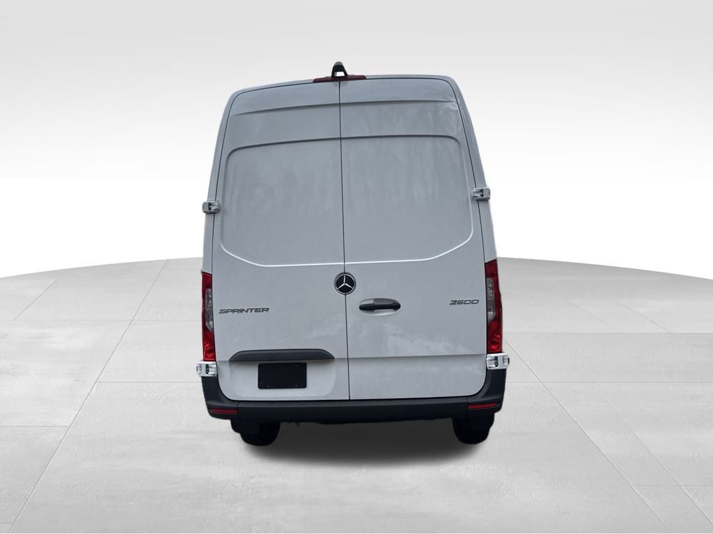 2025 Mercedes-Benz Sprinter 2500 Cargo 144 WB - 3
