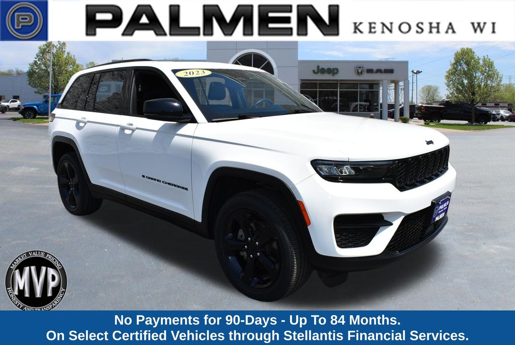 Bright White Clearcoat 2023 Jeep Grand Cherokee SUV / Crossover Four-Wheel Drive 8-Speed Automatic