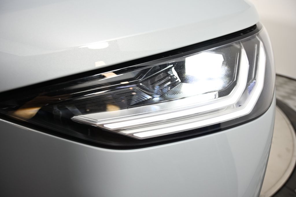 Thumbnail: 2026 BMW X3 - 9