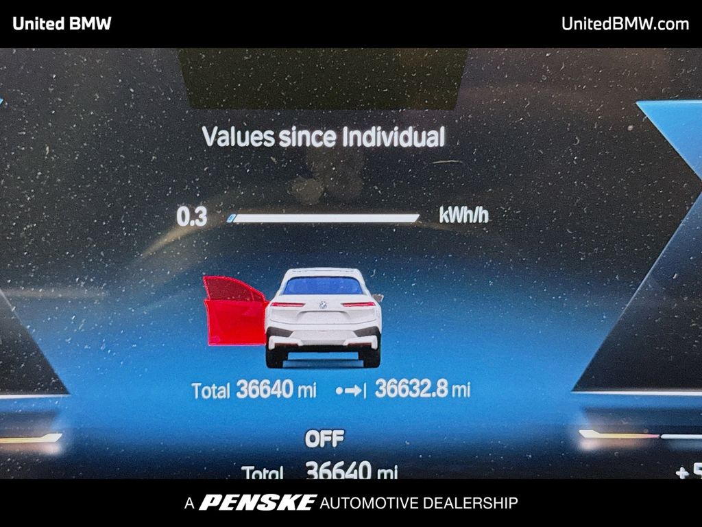 Thumbnail: 2023 BMW iX - 7