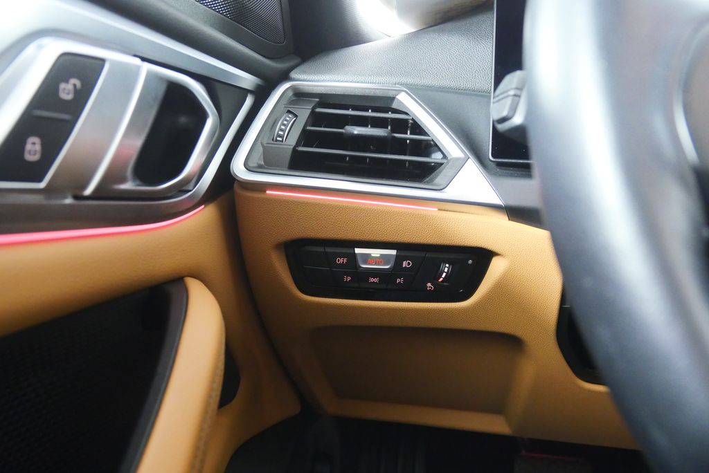 Thumbnail: 2024 BMW i4 - 21