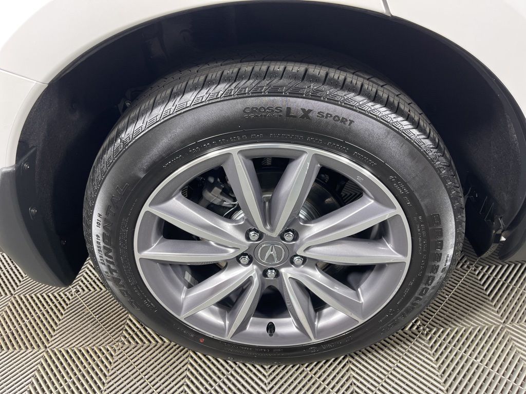 Thumbnail: 2024 Acura RDX - 17