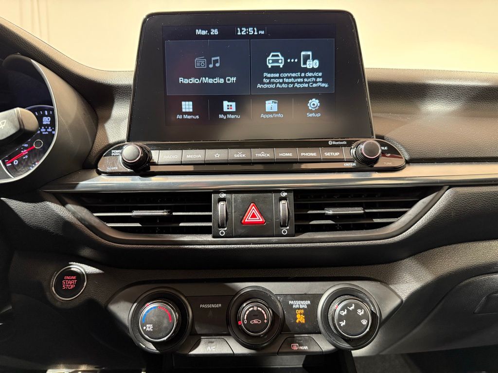 Thumbnail: 2021 Kia Forte - 24