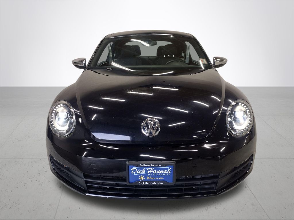 2013 Volkswagen Beetle 2.5L Fender Edition