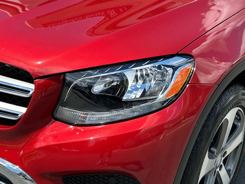 Thumbnail: 2016 Mercedes-Benz GLC - 2