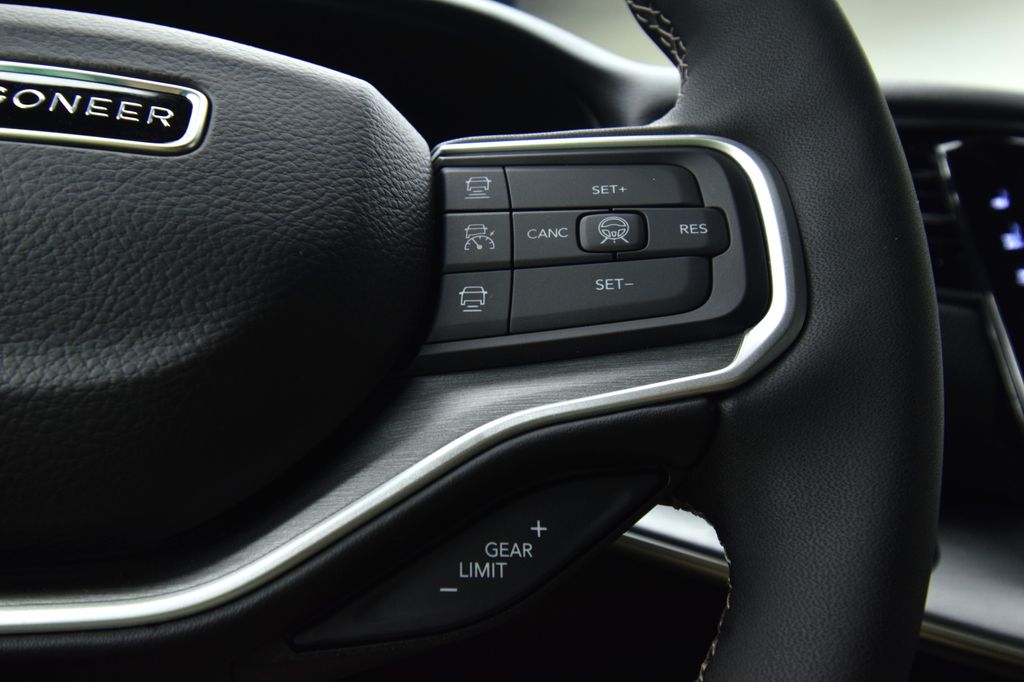 new 2026 Jeep Grand Wagoneer L car, priced at $71,236