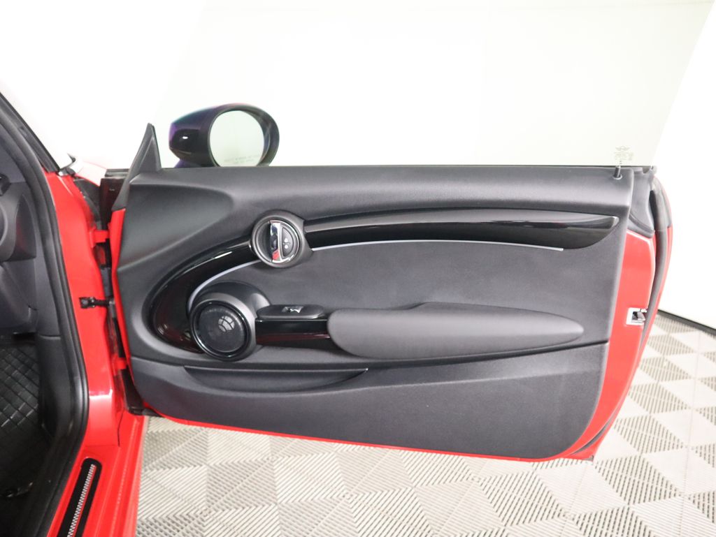 Thumbnail: 2023 MINI Cooper - 26