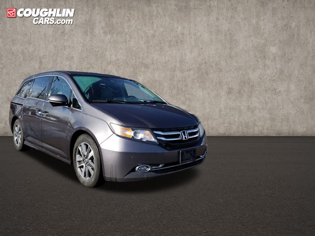 2015 Honda Odyssey Touring FWD