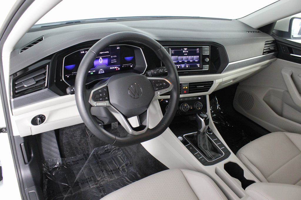 Thumbnail: 2024 Volkswagen Jetta - 7