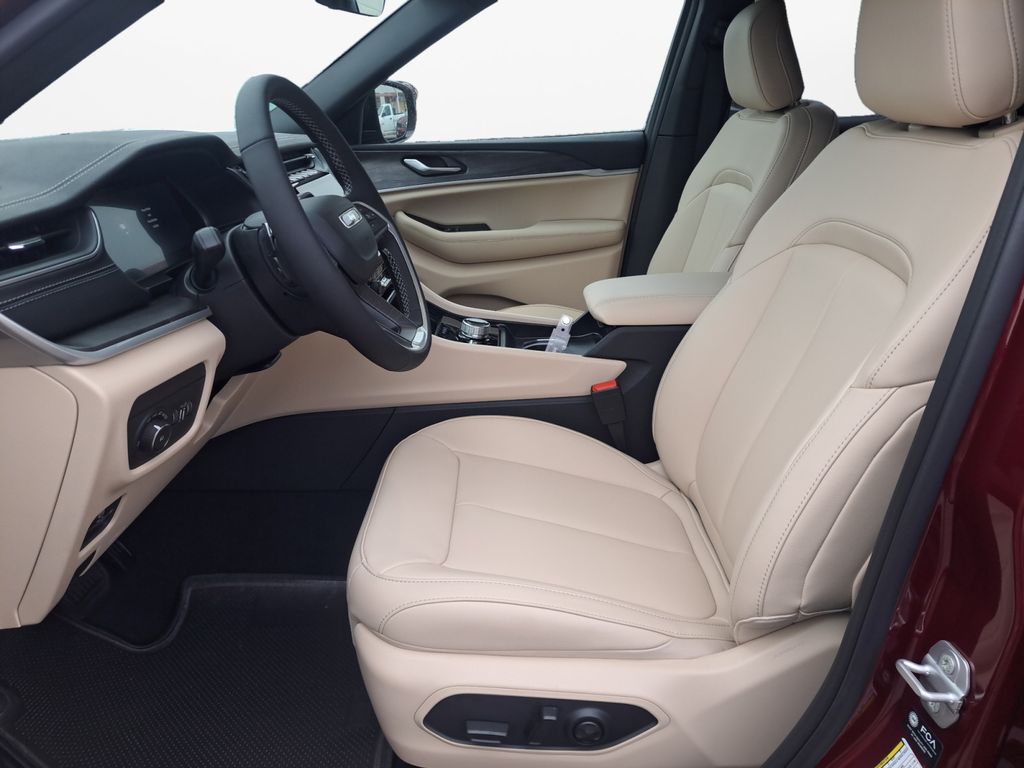 New Car 2025 Jeep Grand Cherokee  Limited For Sale Under $50,000 In Austin, Texas