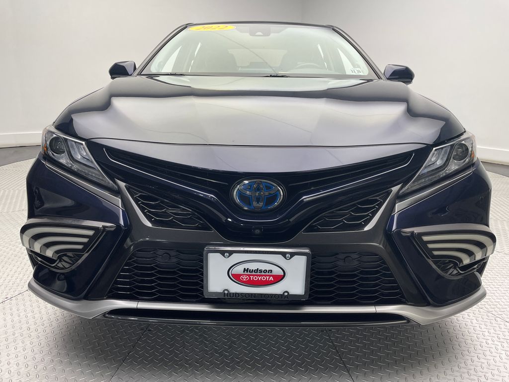 2022 Toyota Camry XSE 2