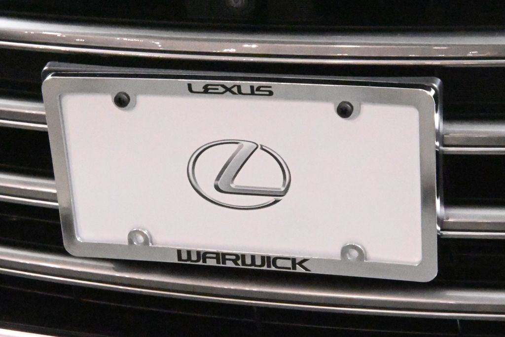 Thumbnail: 2017 Lexus LX - 14