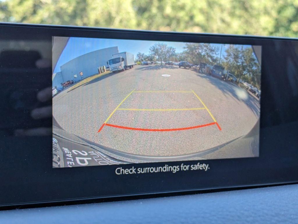 2025 Mazda CX-50 Hybrid Preferred photo