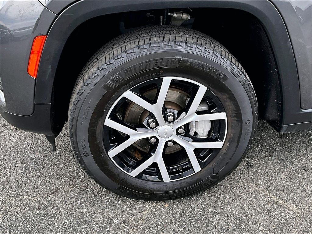 2024 Jeep Grand Cherokee — photo 7