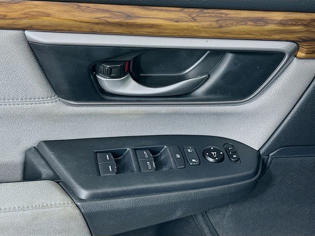 Thumbnail: 2020 Honda CR-V - 17