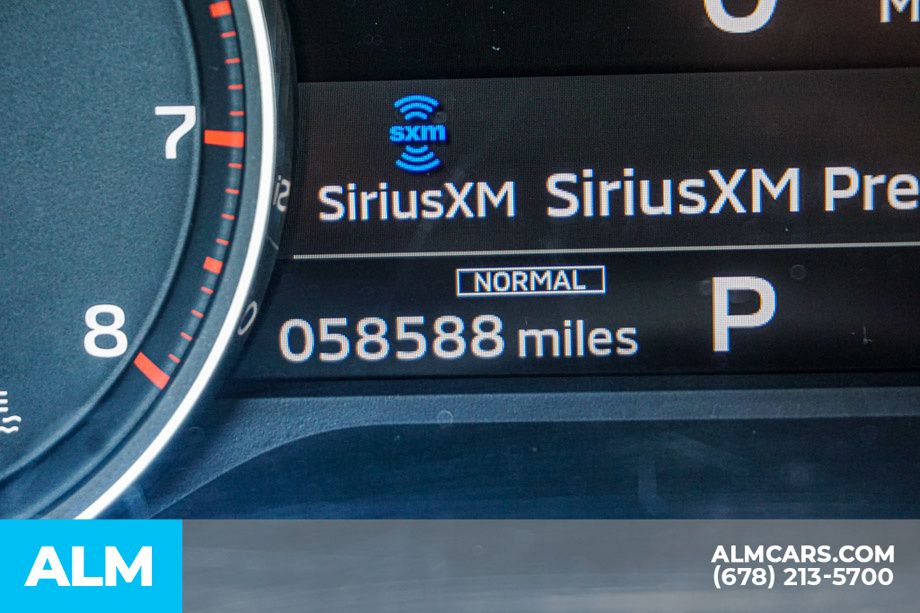 Used 2024 Blue Mitsubishi SE image 57