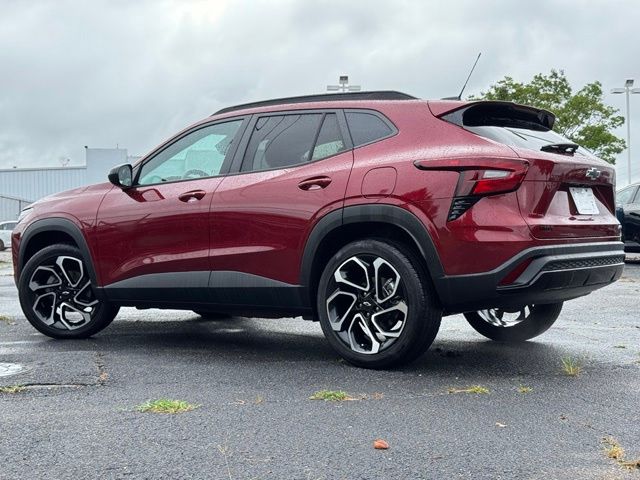 Used 2025 Chevrolet Trax SUV