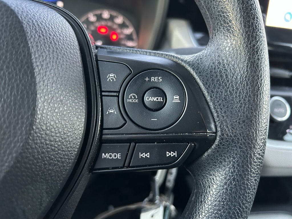 Thumbnail: 2024 Toyota Corolla - 18