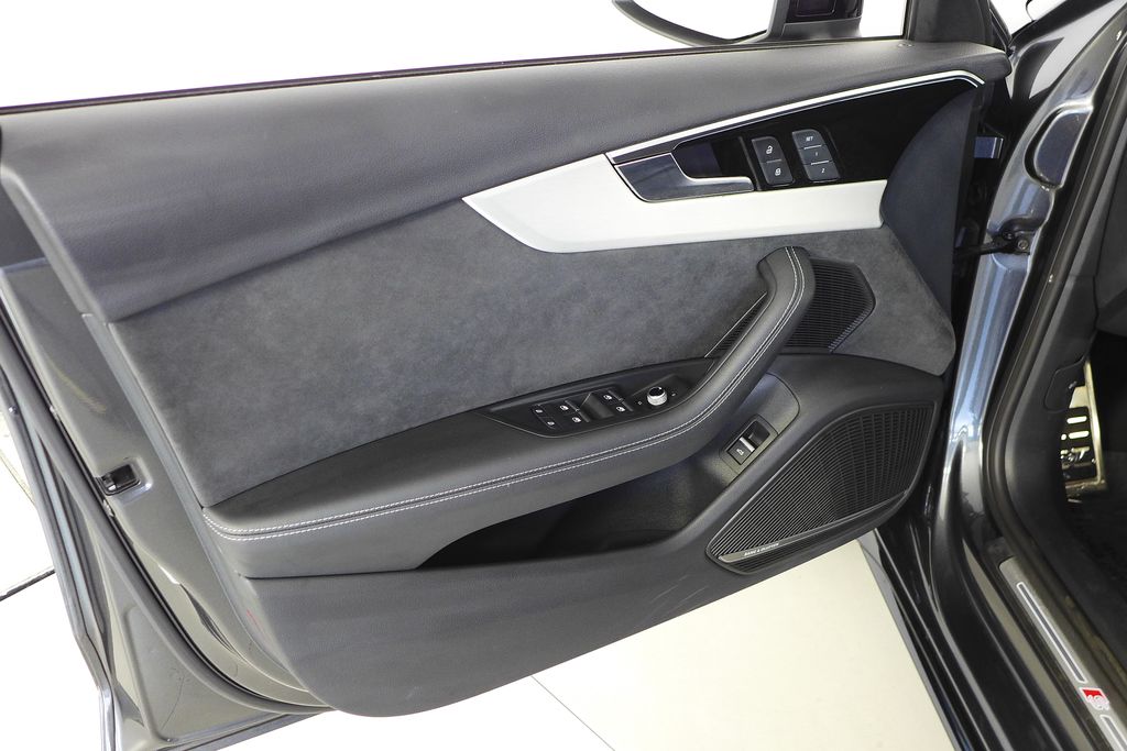 Thumbnail: 2023 Audi A4 - 11