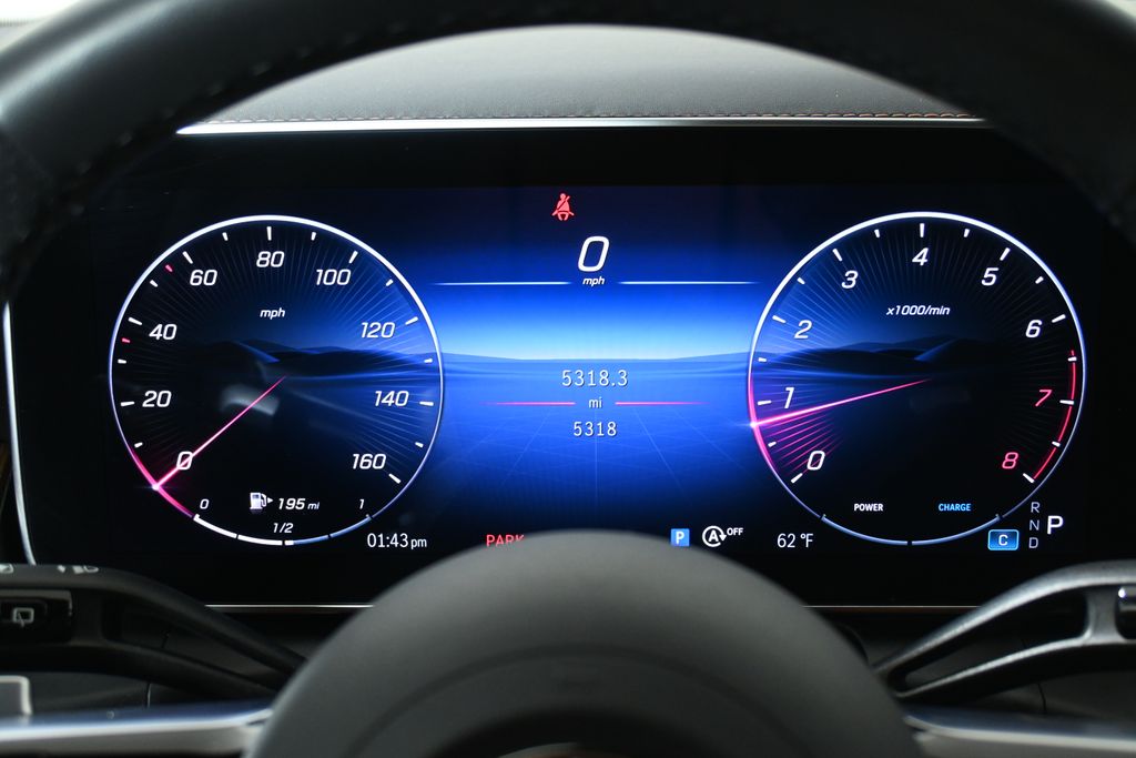 Thumbnail: 2025 Mercedes-Benz GLC - 19