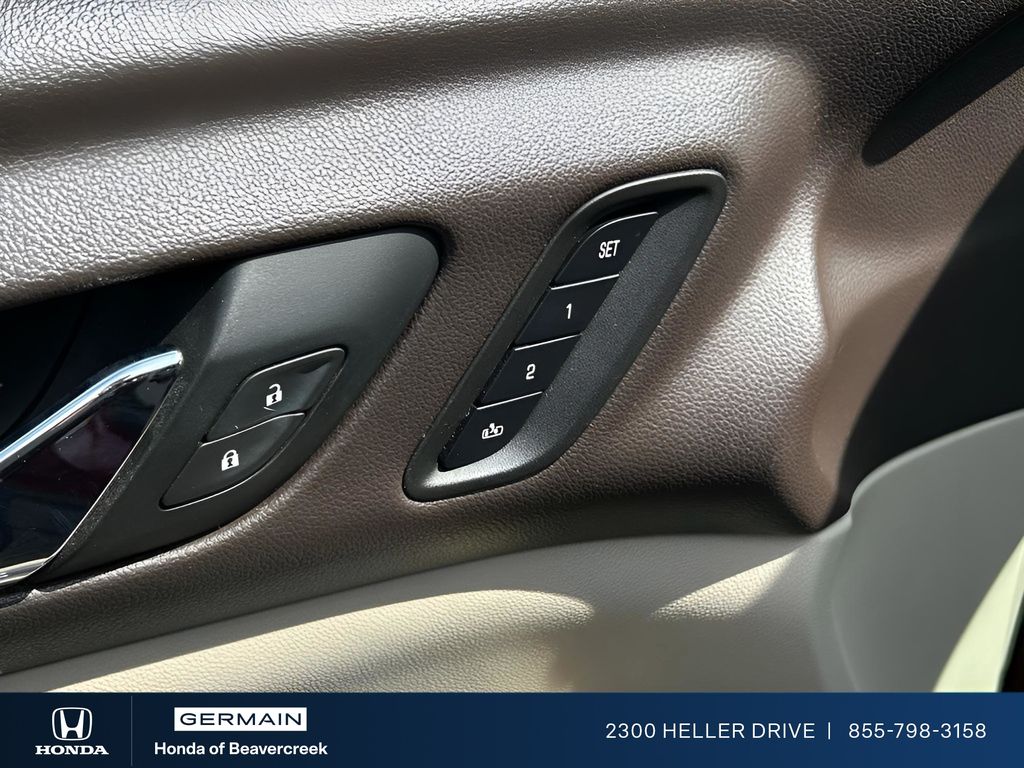 Used 2018 Red GMC Denali image 15