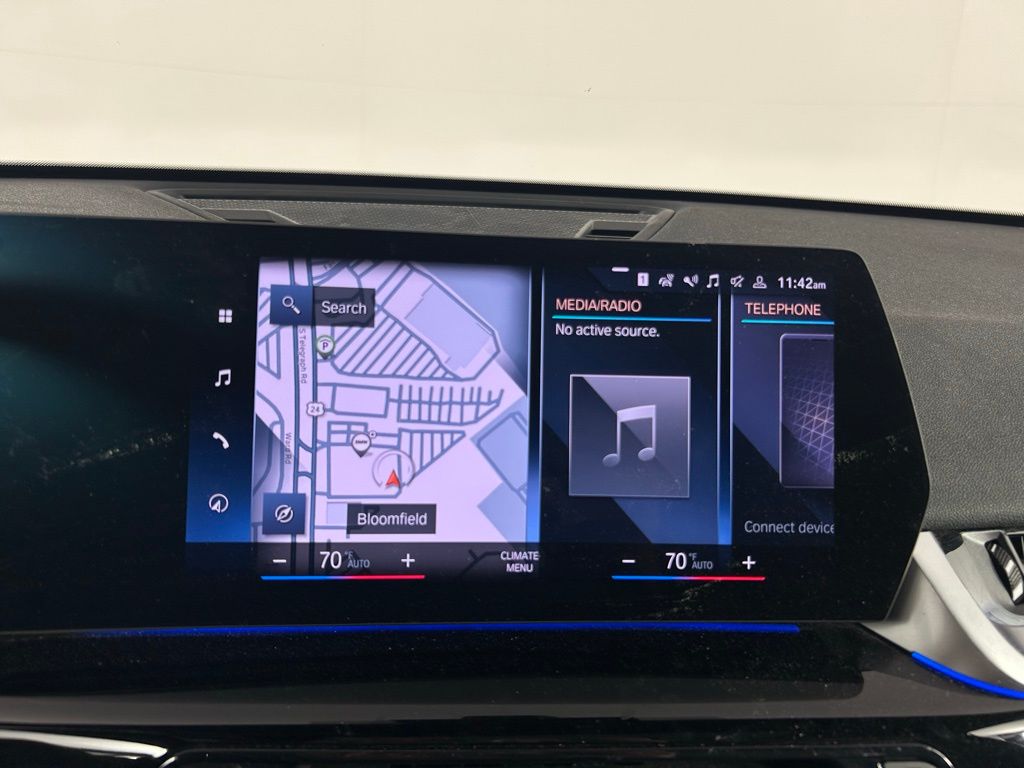 Thumbnail: 2023 BMW X1 - 23