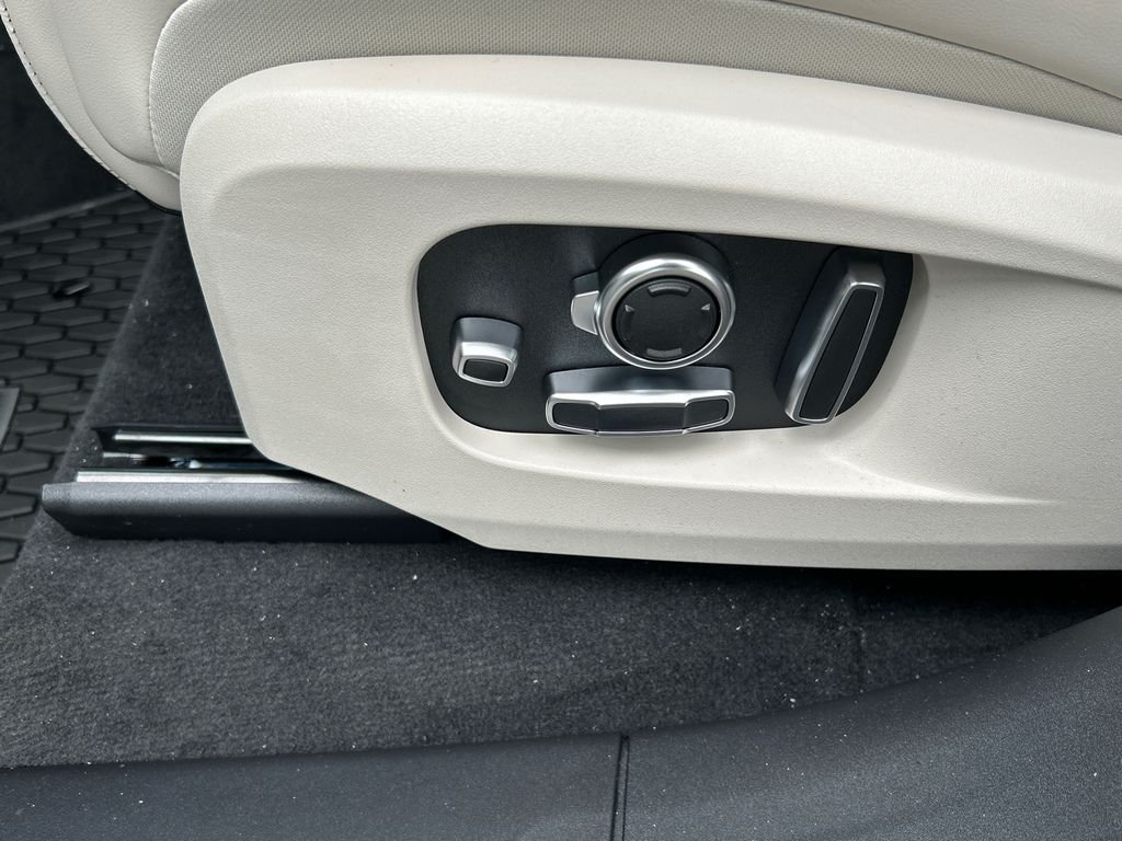 new 2026 Jaguar F-PACE car, priced at $66,288