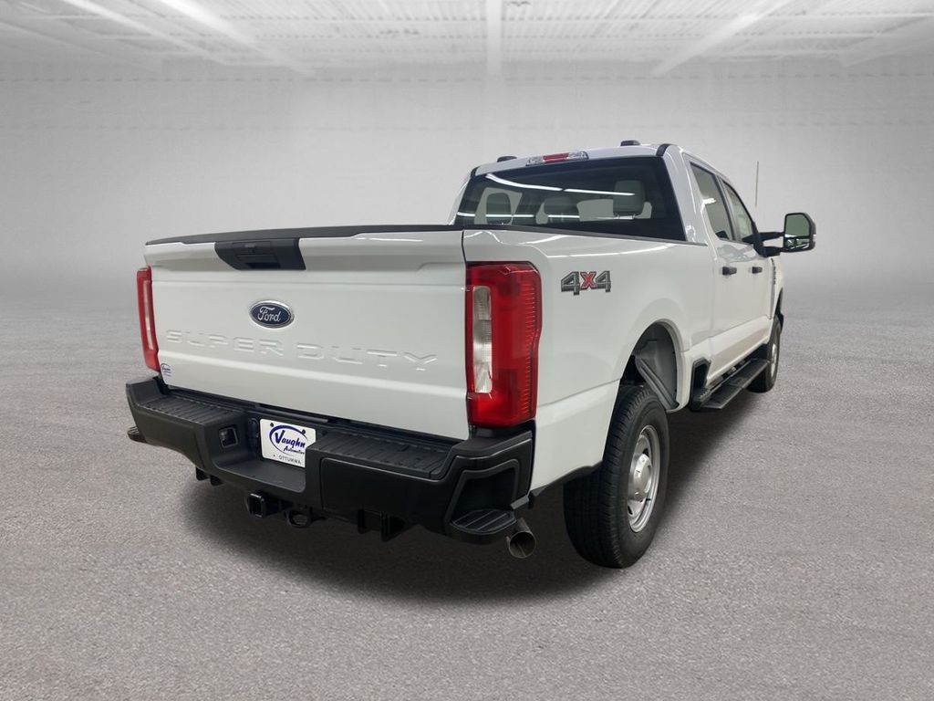 2025 Ford F-250SD XL photo