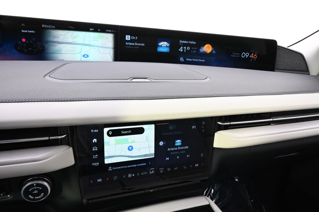 New 2026 White Lincoln Reserve image 27