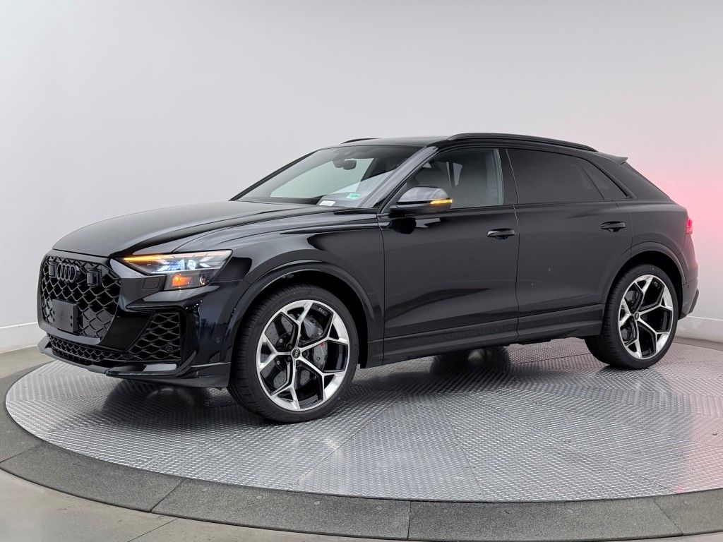 Thumbnail: 2026 Audi RS Q8 - 8