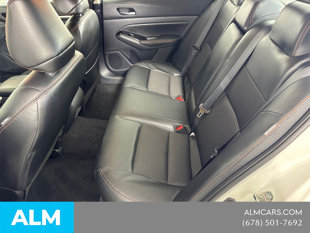 Used 2025 White Nissan 2.5 SR image 24